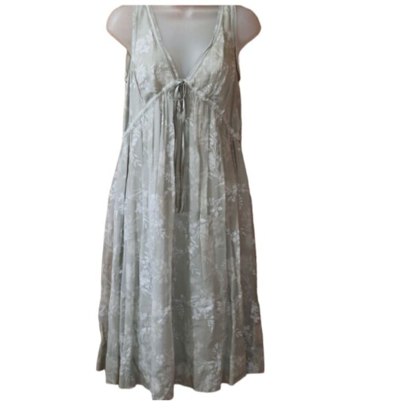 Robin Howe Gray Floral 100% Silk Gauzy Feminine Summer Party Dress 10 - Picture 1 of 13